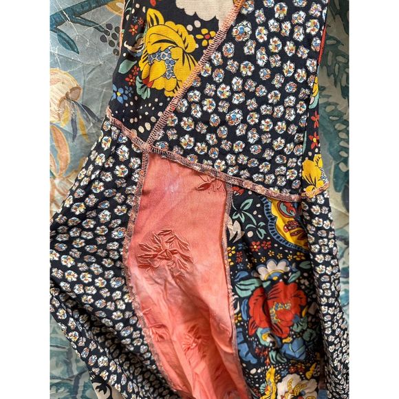 New Free People Love Is Wild Bell Bottoms Pants SZ Small - Picture 5 of 7